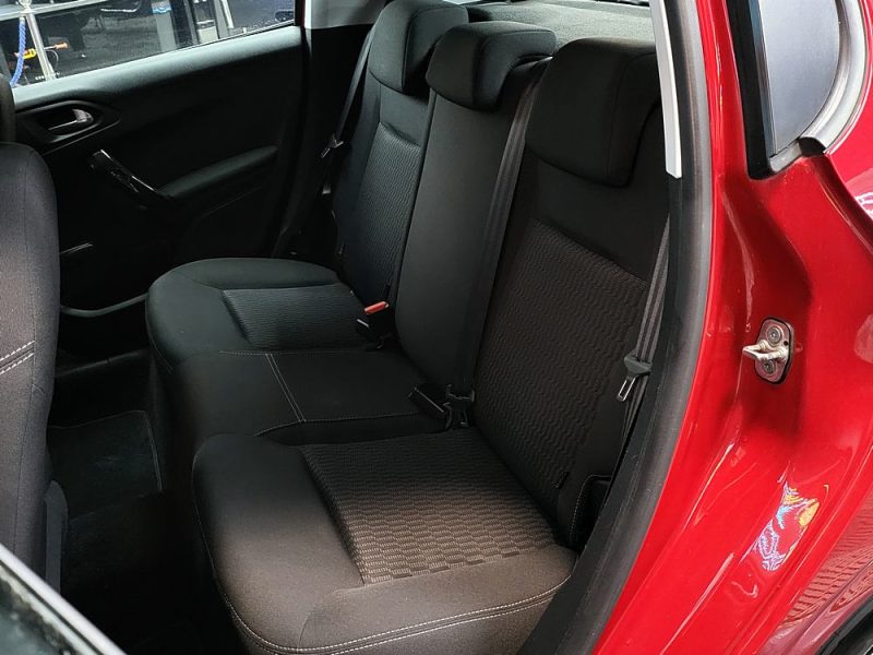 PEUGEOT 208 1.6 BlueHDi 75cv Active BVM5