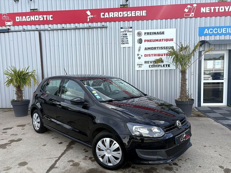 VOLKSWAGEN POLO 2012