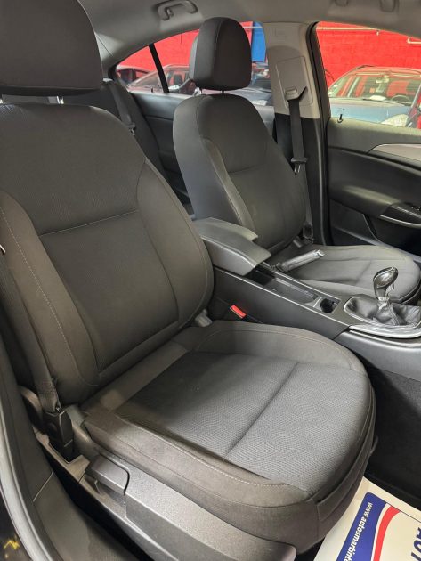 OPEL INSIGNIA 2.0 CDTI 110 Edition