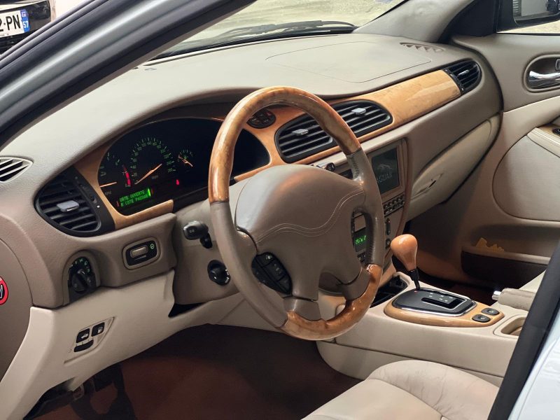 JAGUAR S-TYPE *DÉPOT VENTE* 3.0i 24V V6 243CH BVA 