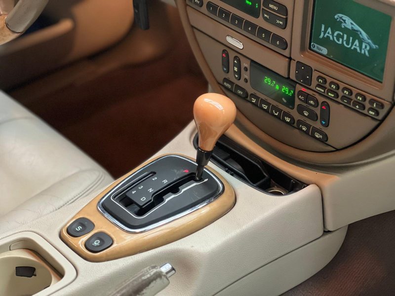 JAGUAR S-TYPE *DÉPOT VENTE* 3.0i 24V V6 243CH BVA 