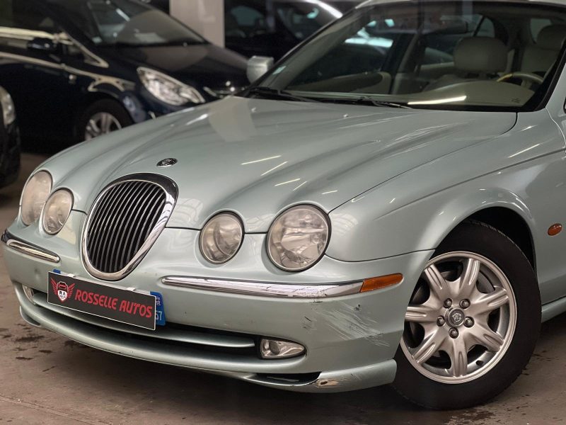 JAGUAR S-TYPE *DÉPOT VENTE* 3.0i 24V V6 243CH BVA 