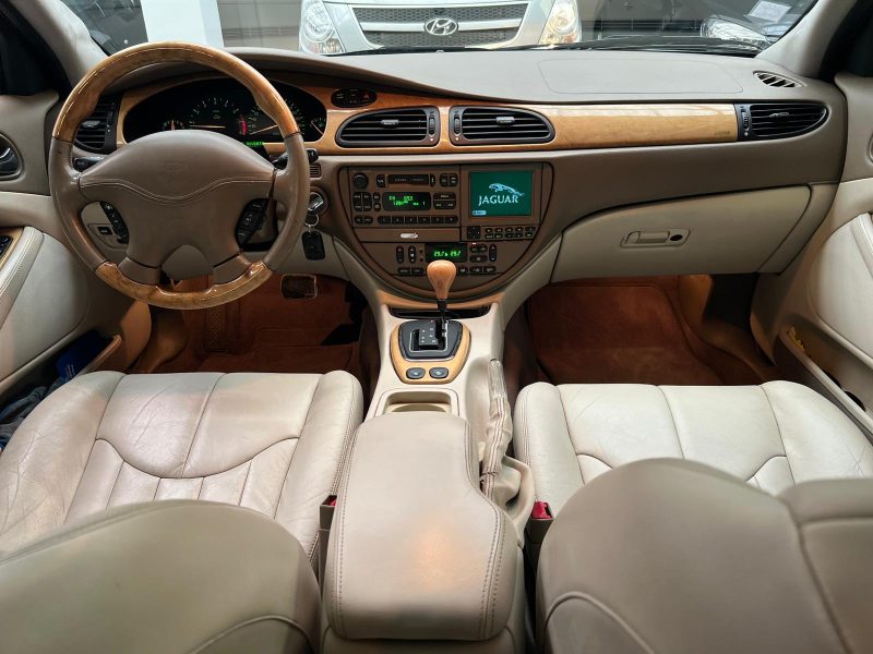 JAGUAR S-TYPE *DÉPOT VENTE* 3.0i 24V V6 243CH BVA 