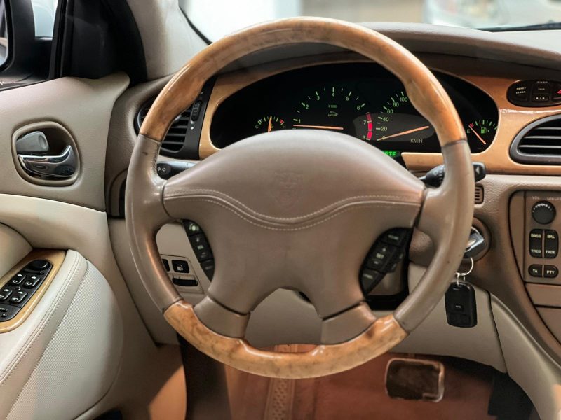 JAGUAR S-TYPE *DÉPOT VENTE* 3.0i 24V V6 243CH BVA 