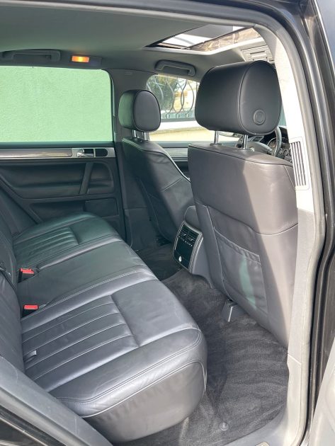 VOLKSWAGEN TOUAREG 3.0 TDI V6 240cv R-line