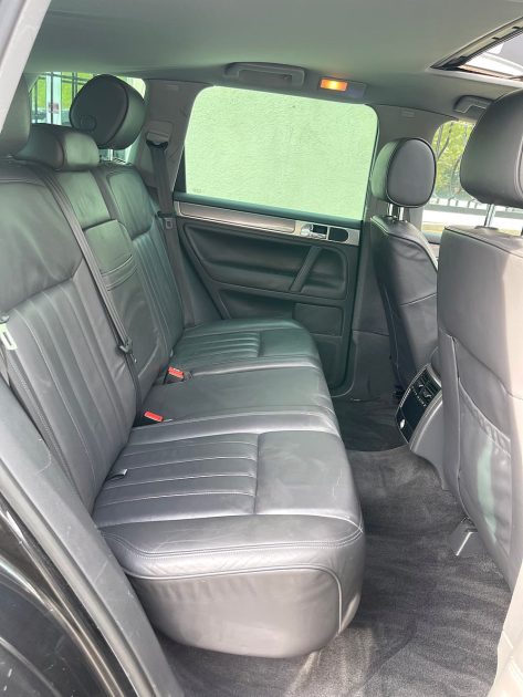 VOLKSWAGEN TOUAREG 3.0 TDI V6 240cv R-line