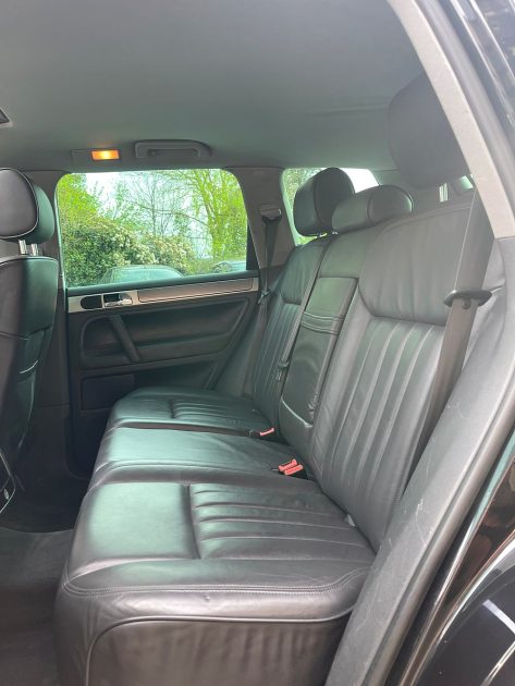 VOLKSWAGEN TOUAREG 3.0 TDI V6 240cv R-line