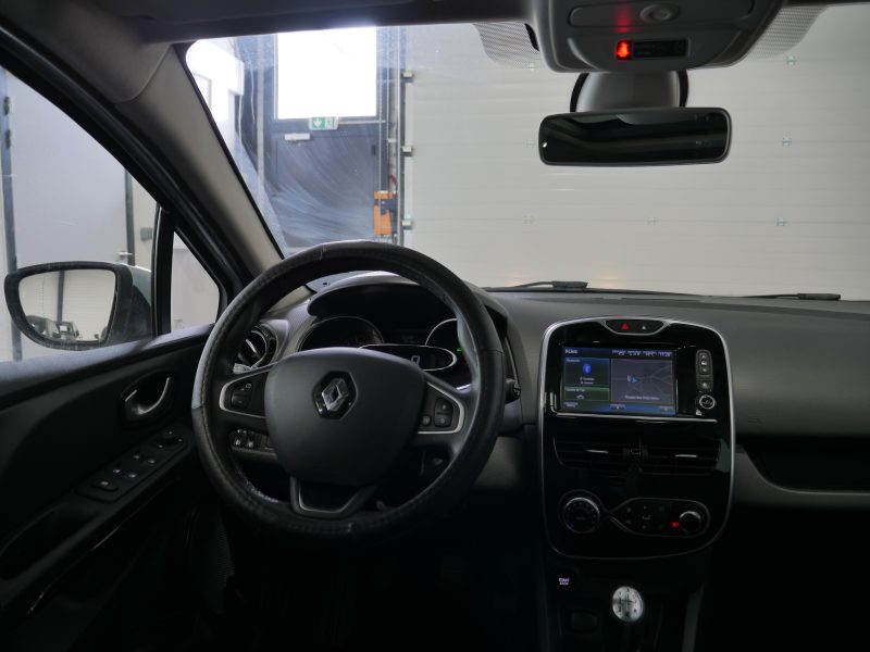 RENAULT CLIO 2016