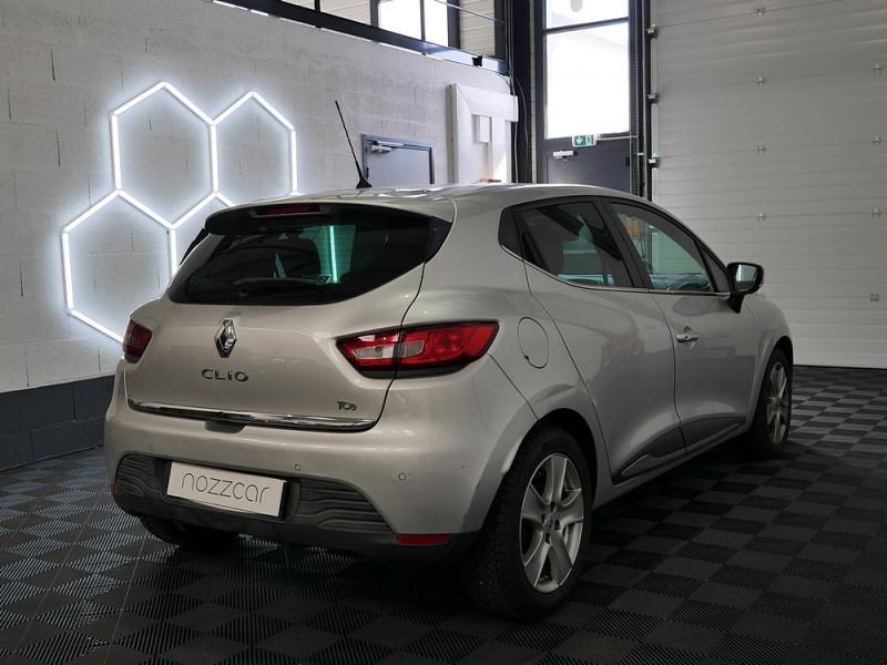 RENAULT CLIO 2016