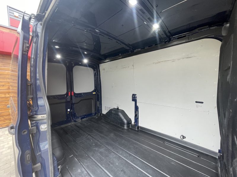 Ford Transit 2T Fg T350 L2H2 2.0 EcoBlue 170ch Trend Business