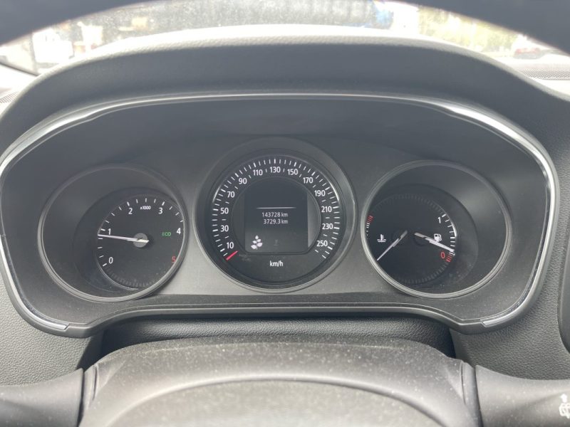 Renault Megane iv BLUE DCI 115 