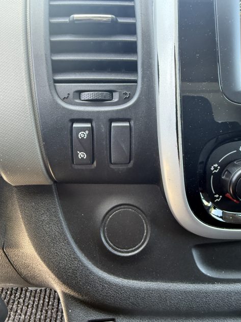 RENAULT TRAFIC L1H1 1.6 dCi 120 CONFORT GPS