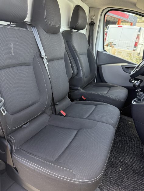 RENAULT TRAFIC L1H1 1.6 dCi 120 CONFORT GPS