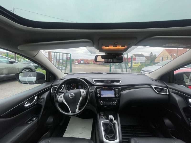 NISSAN QASHQAI 2015 1.2I DIG-T 115CV VISIA CRIT'AIR 1