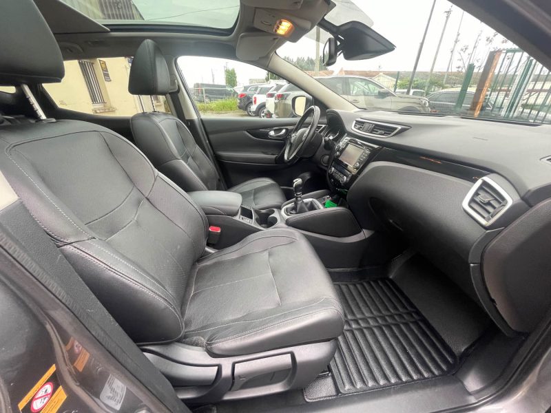 NISSAN QASHQAI 2015 1.2I DIG-T 115CV VISIA CRIT'AIR 1