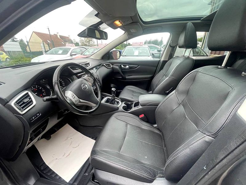 NISSAN QASHQAI 2015 1.2I DIG-T 115CV VISIA CRIT'AIR 1