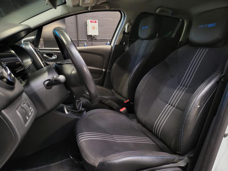 RENAULT CLIO 1.2 TCe 120cv GT LINE / SIEGES SPORT + KEYLESS + SUIVIE COMPLET /