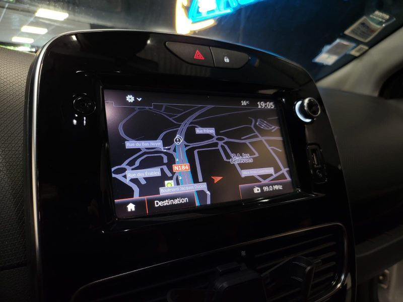 RENAULT CLIO 1.2 TCe 120cv GT LINE / SIEGES SPORT + KEYLESS + SUIVIE COMPLET /