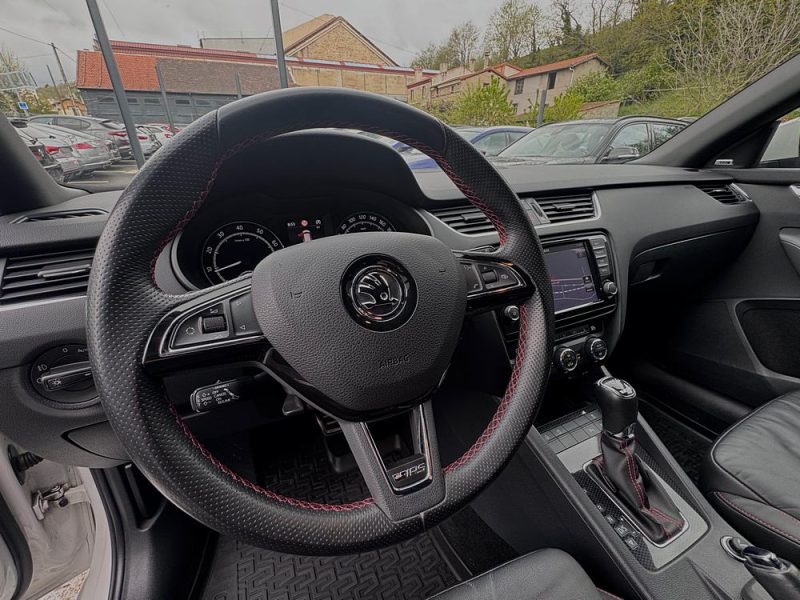 SKODA OCTAVIA COMBI 2.0 TSI 220 RS DSG6*ACC*CANTON*CUIR*GPS*