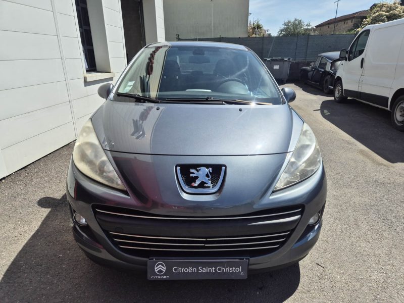 PEUGEOT 207 2009