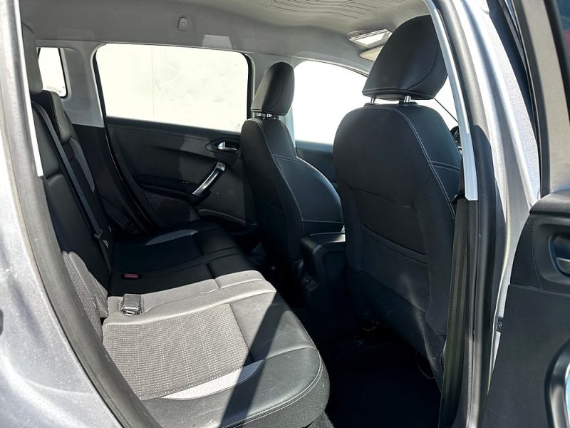 PEUGEOT 2008 1.6 BLUE HDI 100CV S&S ALLURE