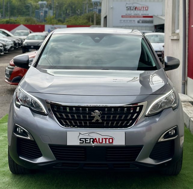 PEUGEOT 3008 2019