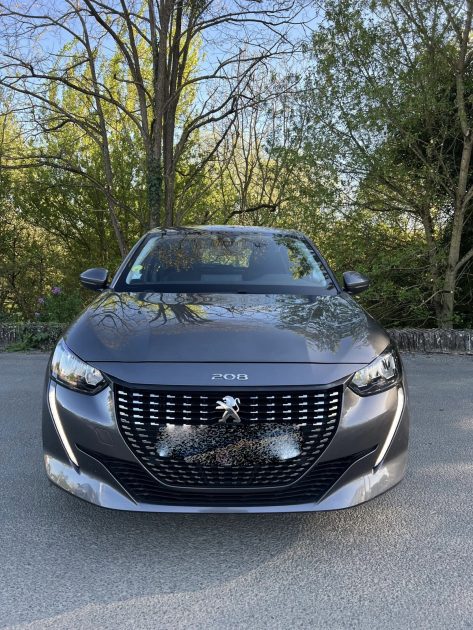 PEUGEOT 208 2020