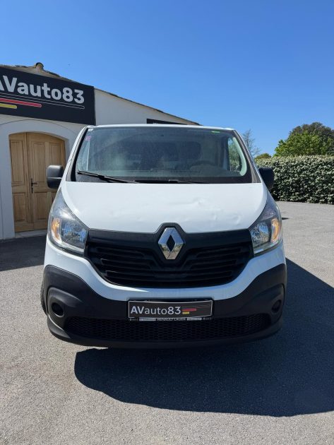 RENAULT  TRAFIC 2018 1.6 Dci 120CV / Moteur à Chaine / Attelage / CT OK 