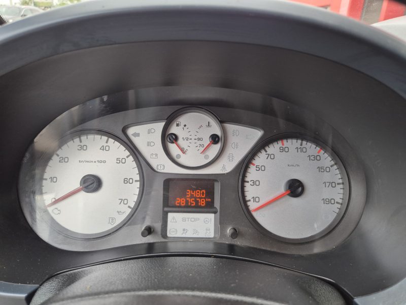 PEUGEOT PARTNER 2011