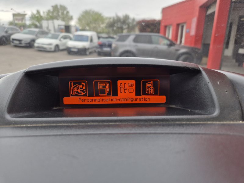 PEUGEOT PARTNER 2011