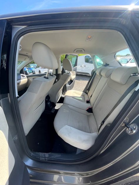 VOLKSWAGEN POLO 1.6 TDI 90Ch Confortline