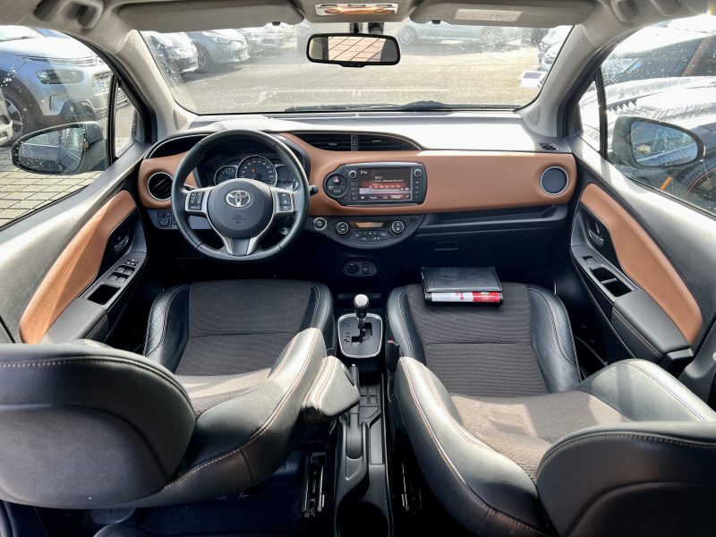 TOYOTA YARIS 100 VVT-I LOUNGE CVT