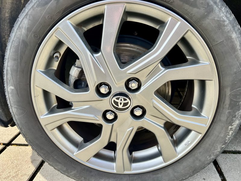 TOYOTA YARIS 100 VVT-I LOUNGE CVT