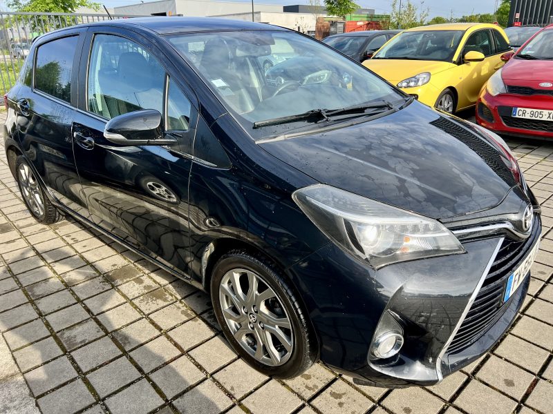 TOYOTA YARIS 100 VVT-I LOUNGE CVT