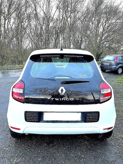 RENAULT TWINGO III 2015
