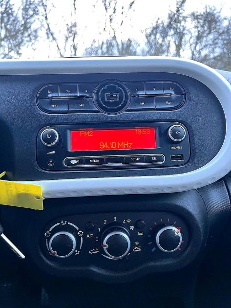 RENAULT TWINGO III 2015