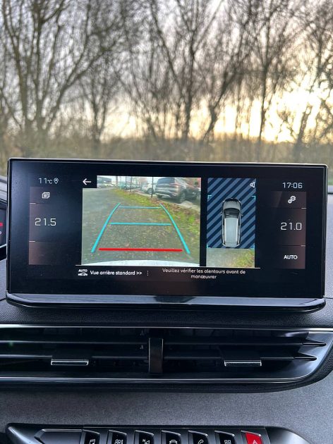 PEUGEOT 5008 II 1.5 HDi 130Ch EAT8 FINITION GT