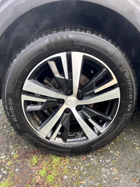 PEUGEOT 5008 II 1.5 HDi 130Ch EAT8 FINITION GT