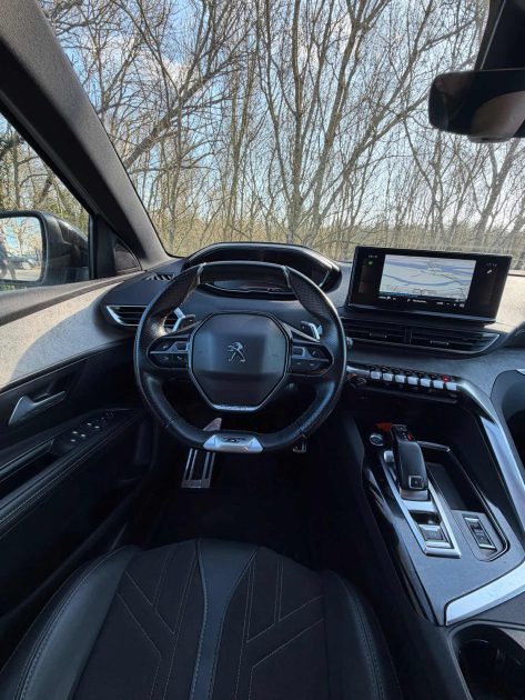 PEUGEOT 5008 II 1.5 HDi 130Ch EAT8 FINITION GT