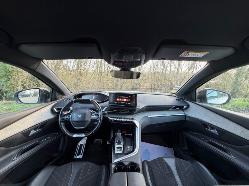 PEUGEOT 5008 II 1.5 HDi 130Ch EAT8 FINITION GT