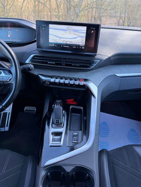 PEUGEOT 5008 II 1.5 HDi 130Ch EAT8 FINITION GT