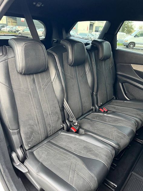 PEUGEOT 5008 II 1.5 HDi 130Ch EAT8 FINITION GT