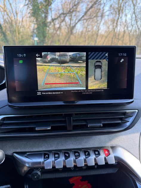 PEUGEOT 5008 II 1.5 HDi 130Ch EAT8 FINITION GT