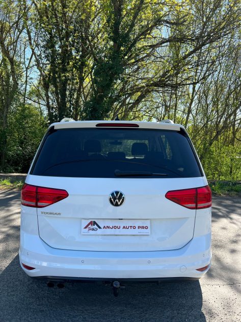 VOLKSWAGEN TOURAN 2020