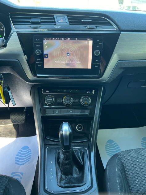 VOLKSWAGEN TOURAN 2020