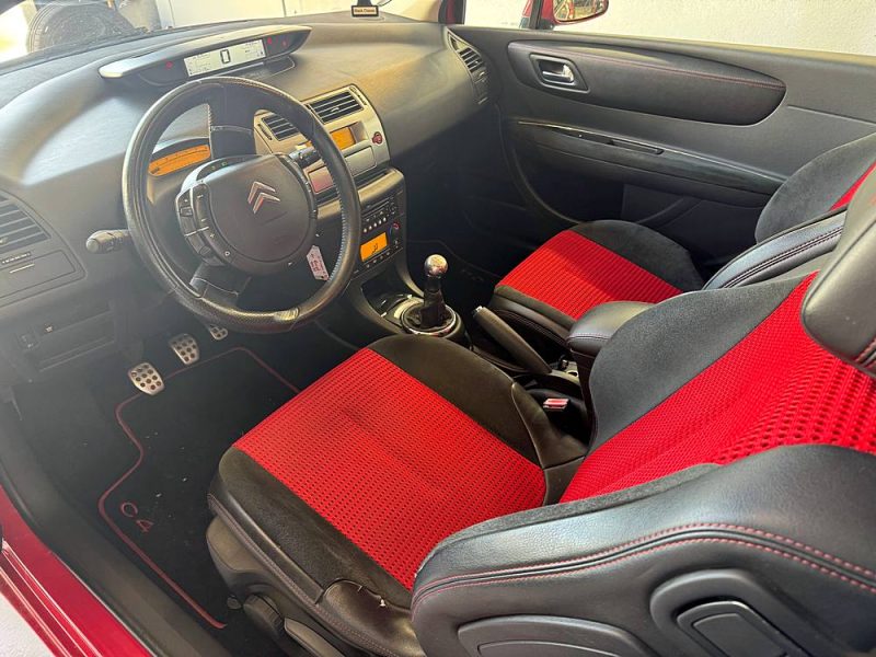 CITROEN  C4 COUPE  1.6 HDI 110 SEBASTIEN LOEB 