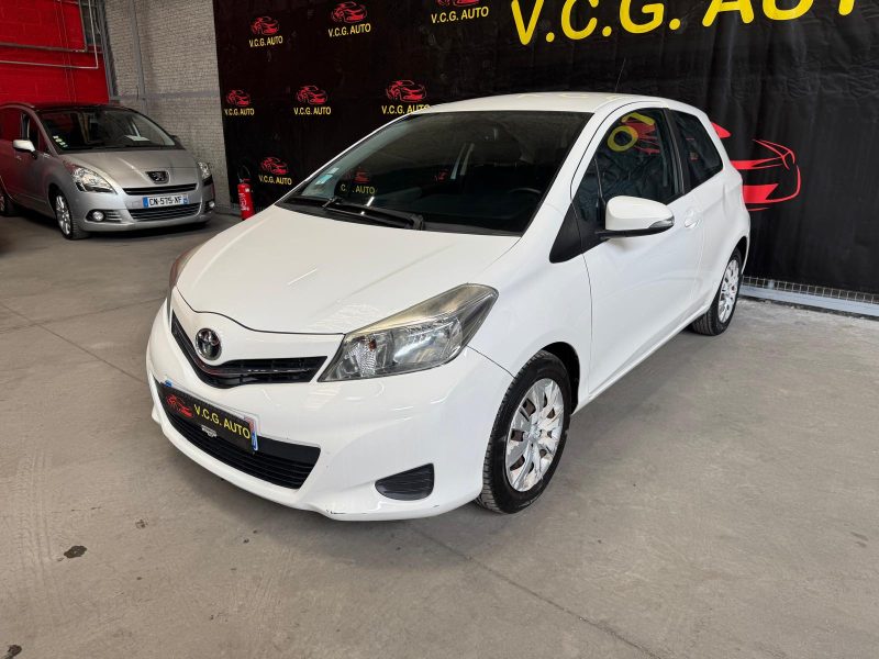 TOYOTA YARIS 1.4 D4D 90 Dynamic 