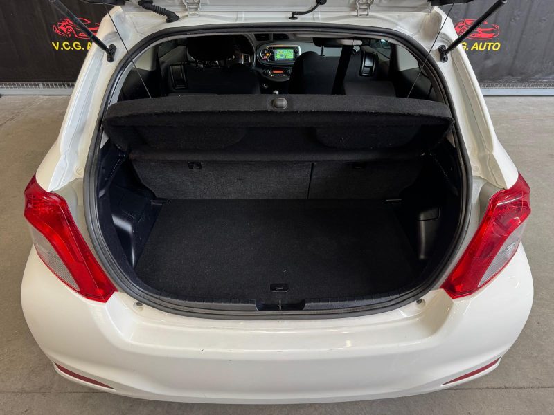 TOYOTA YARIS 1.4 D4D 90 Dynamic 