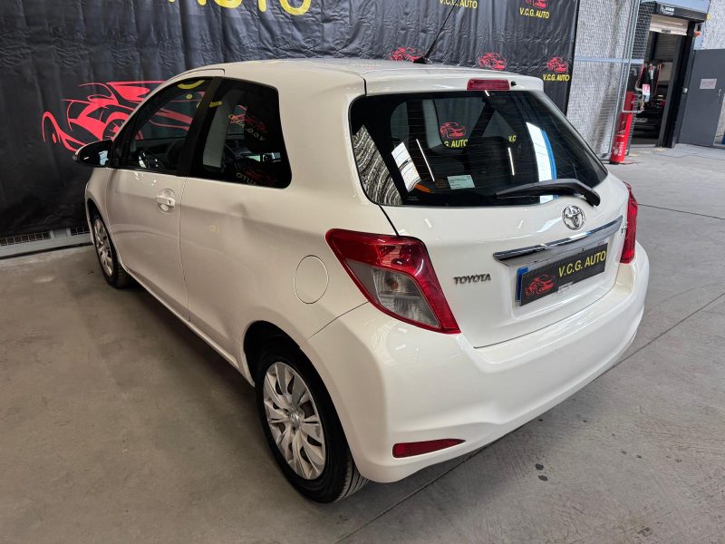 TOYOTA YARIS 1.4 D4D 90 Dynamic 