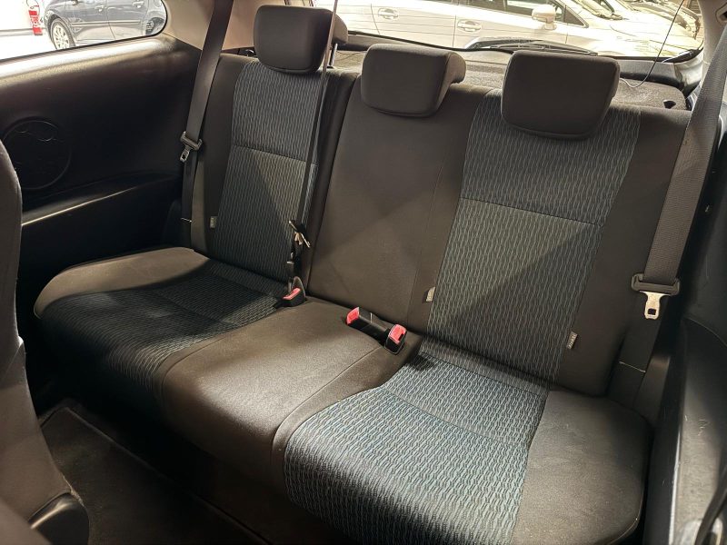 TOYOTA YARIS 1.4 D4D 90 Dynamic 